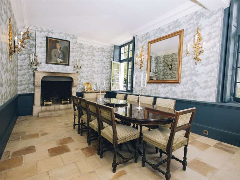 Manor Caen - 4 bedrooms - 380m²