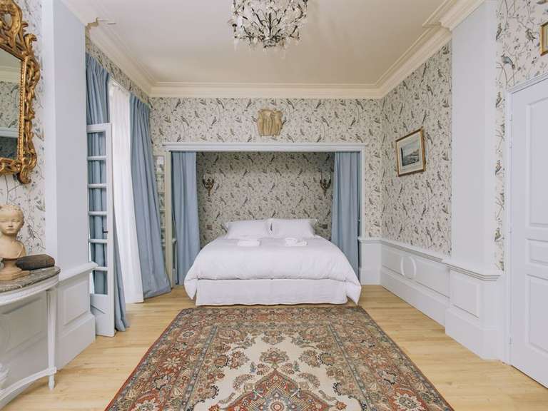Manor Caen - 4 bedrooms - 380m²
