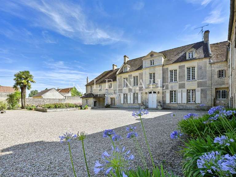 Propriété Caen - 14 chambres - 533m²