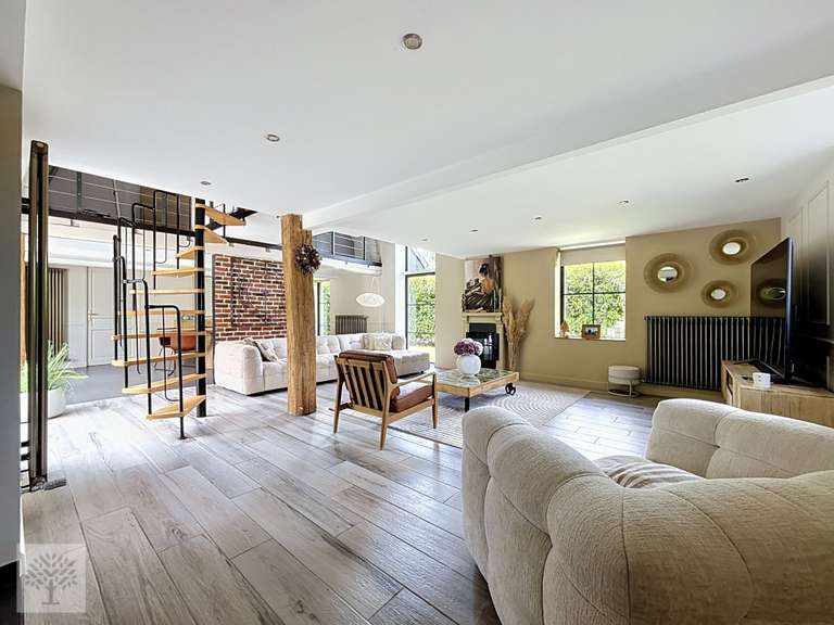 Propriété Caëstre - 5 chambres - 215m²