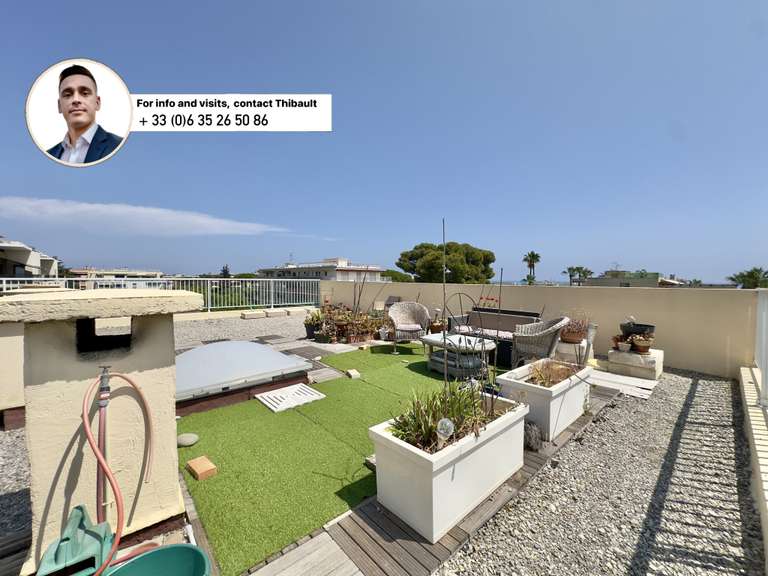 Apartment Cagnes-sur-Mer - 2 bedrooms - 73m²