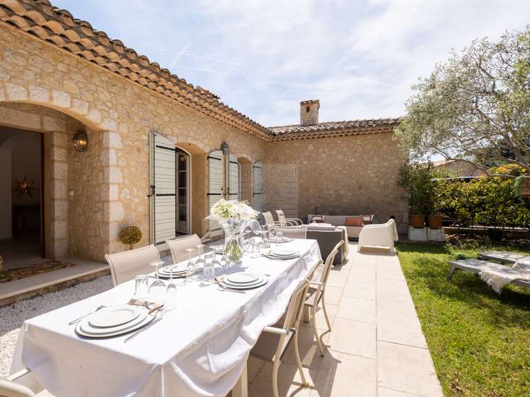 Appartement Cagnes-sur-Mer - 3 chambres - 110m²