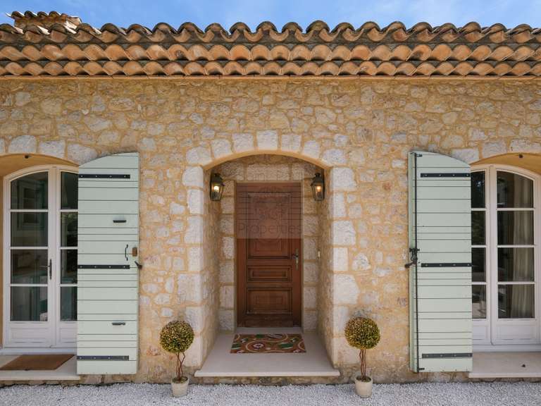 Appartement Cagnes-sur-Mer - 3 chambres - 110m²