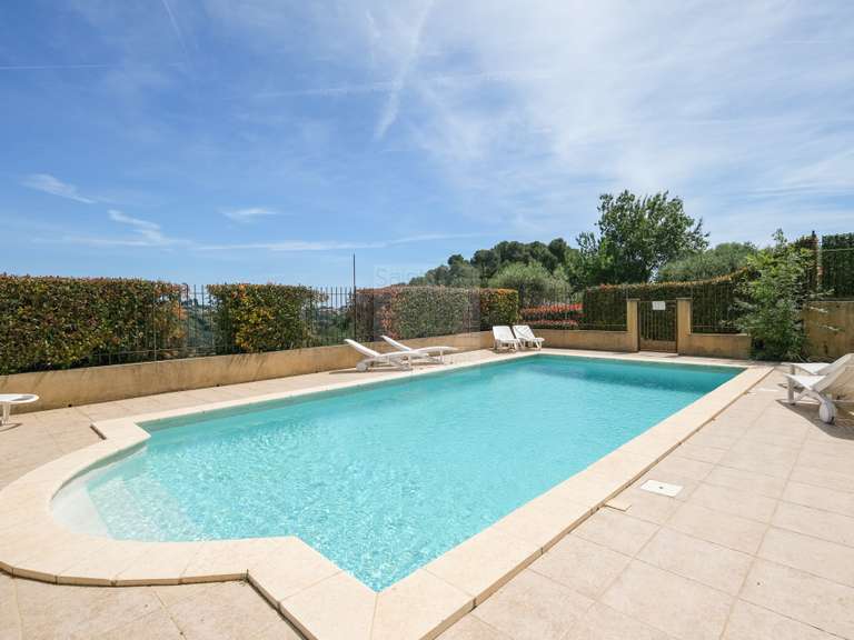 Appartement Cagnes-sur-Mer - 3 chambres - 110m²