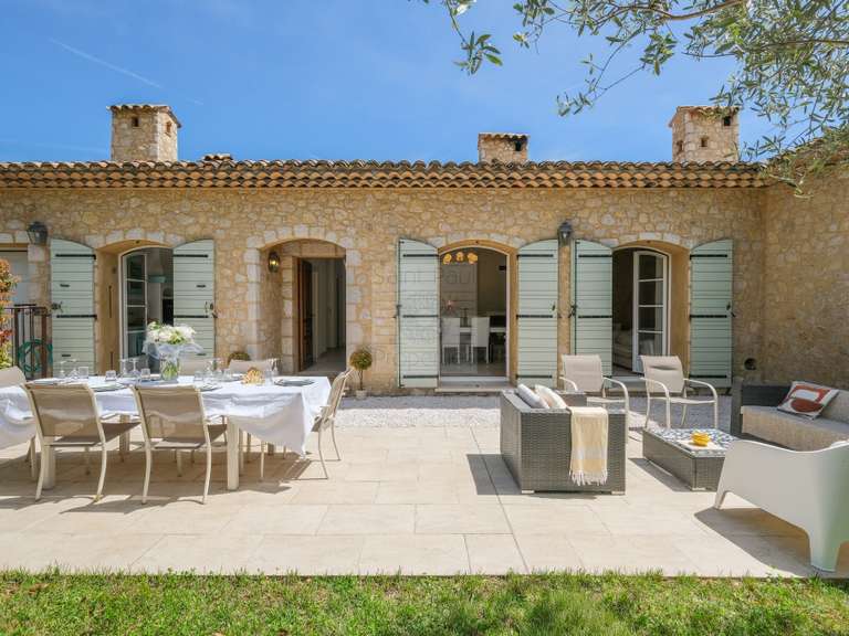 Appartement Cagnes-sur-Mer - 3 chambres - 110m²