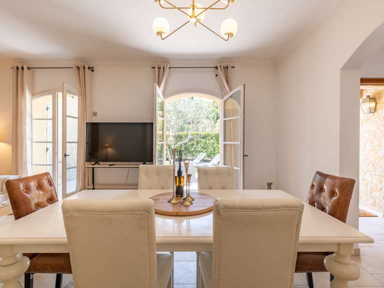 Appartement Cagnes-sur-Mer - 3 chambres - 110m²