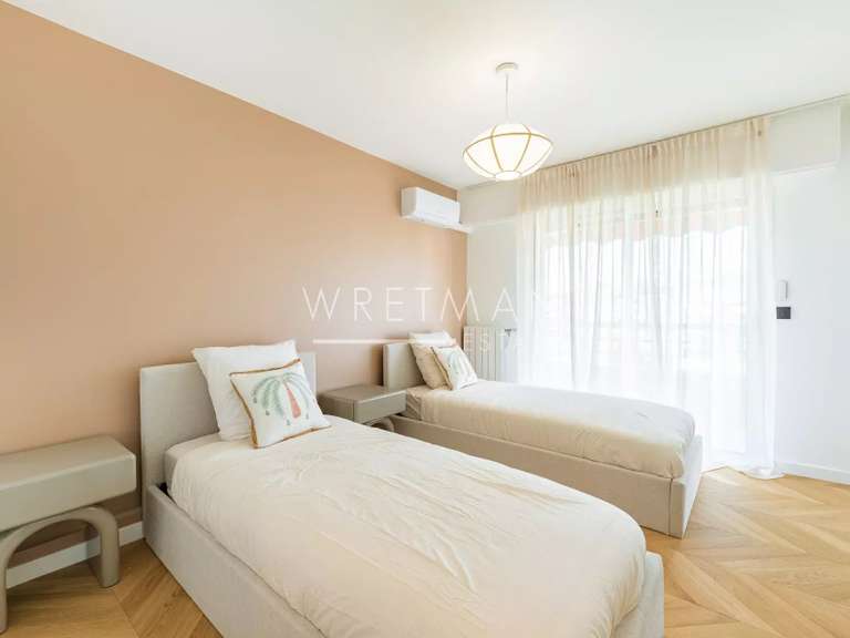 Apartment with Sea view Cagnes-sur-Mer - 3 bedrooms - 116m²