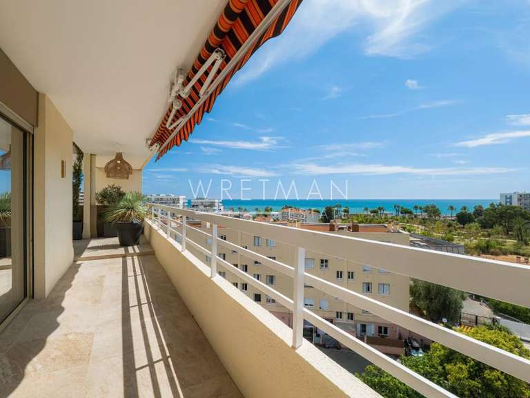 Apartment with Sea view Cagnes-sur-Mer - 3 bedrooms - 116m²