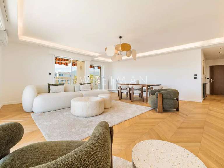 Apartment with Sea view Cagnes-sur-Mer - 3 bedrooms - 116m²