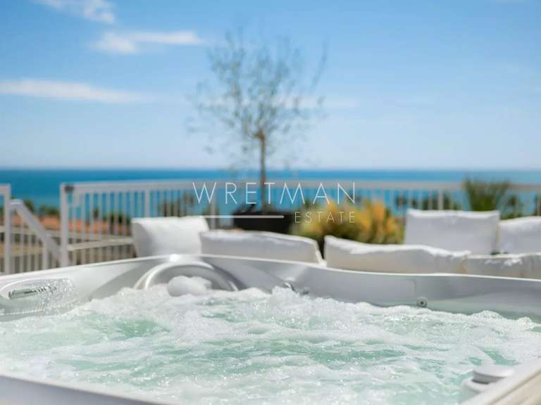 Apartment with Sea view Cagnes-sur-Mer - 3 bedrooms - 116m²