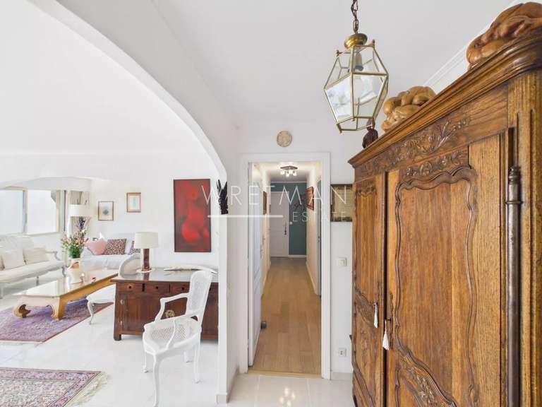 Apartment with Sea view Cagnes-sur-Mer - 3 bedrooms - 109m²