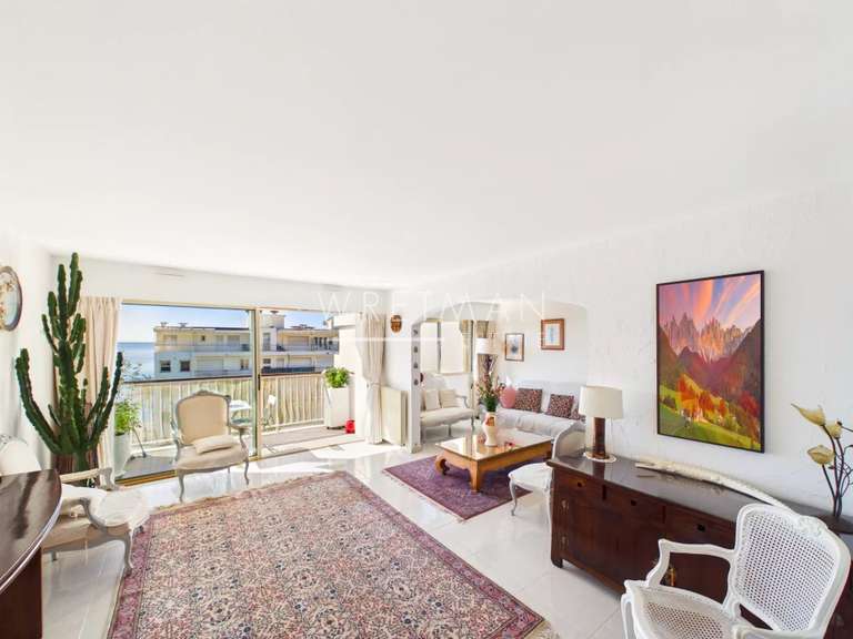 Apartment with Sea view Cagnes-sur-Mer - 3 bedrooms - 109m²