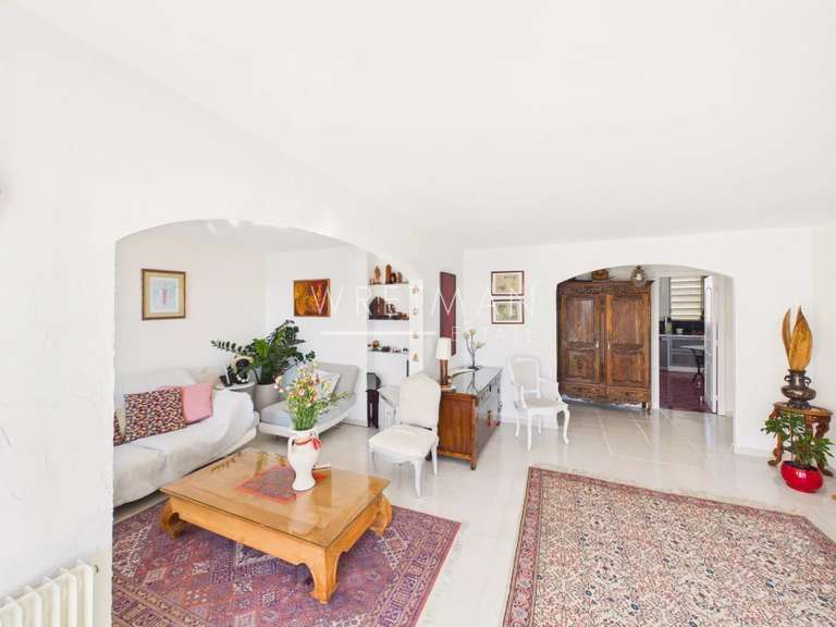 Apartment with Sea view Cagnes-sur-Mer - 3 bedrooms - 109m²