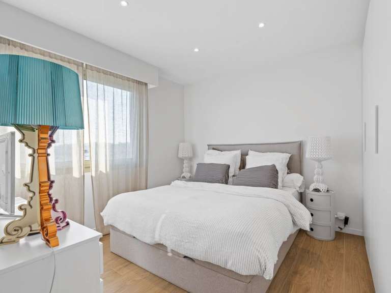 Appartement Cagnes-sur-Mer - 2 chambres - 76m²