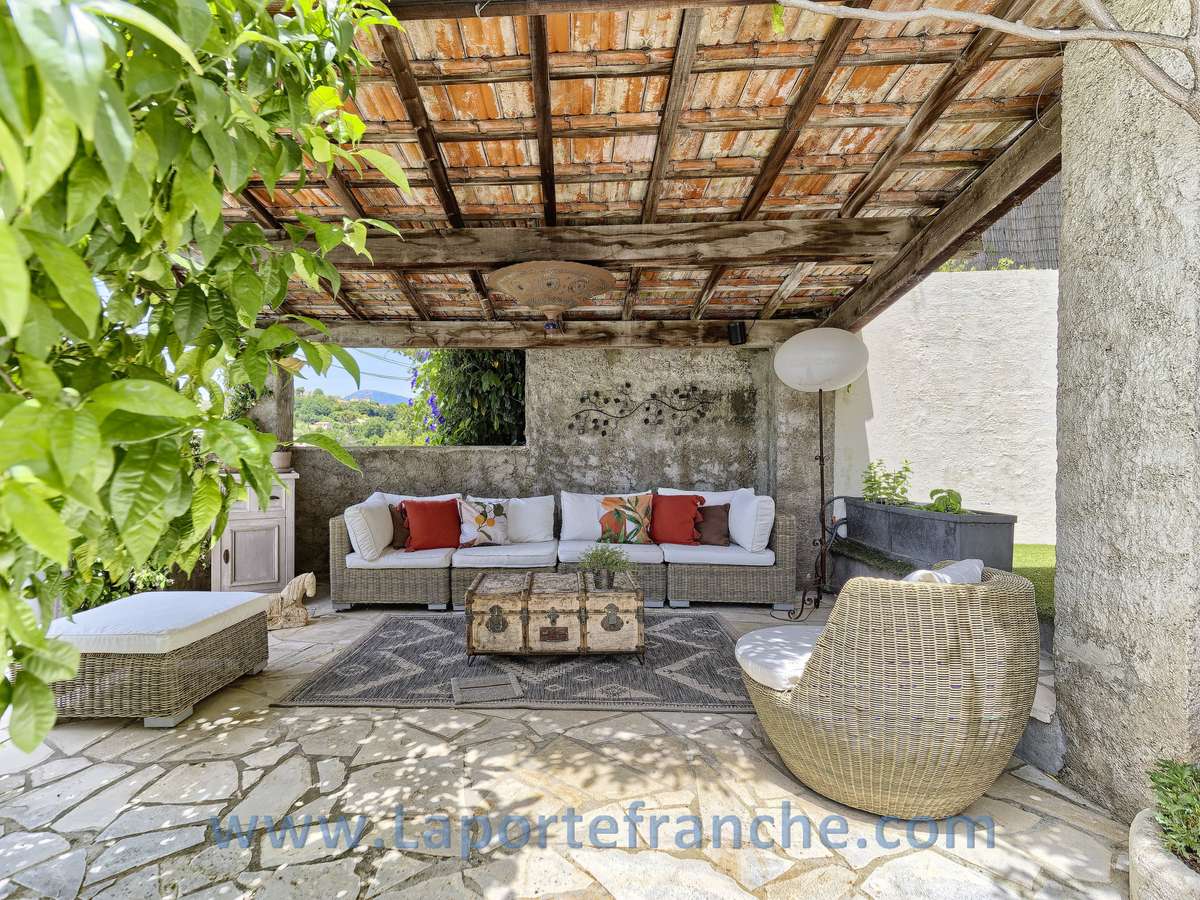House Cagnes-sur-Mer