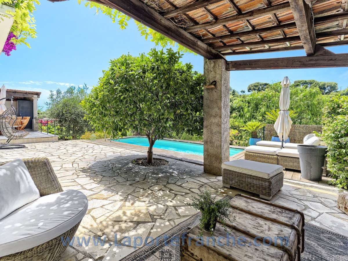 House Cagnes-sur-Mer