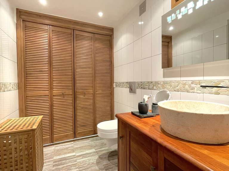 House Cagnes-sur-Mer - 4 bedrooms - 132m²