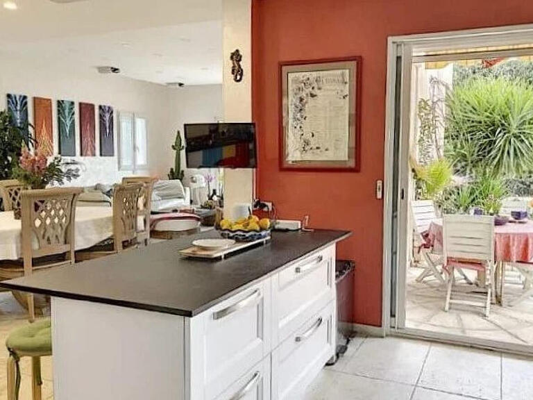 Maison Cagnes-sur-Mer - 334m²