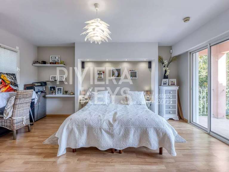 House Cagnes-sur-Mer - 4 bedrooms - 426m²