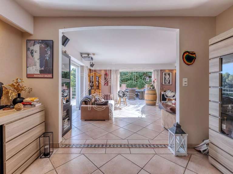 House Cagnes-sur-Mer - 4 bedrooms - 426m²