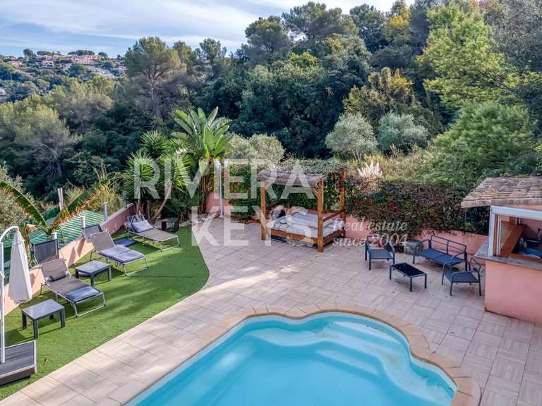 House Cagnes-sur-Mer - 4 bedrooms - 426m²