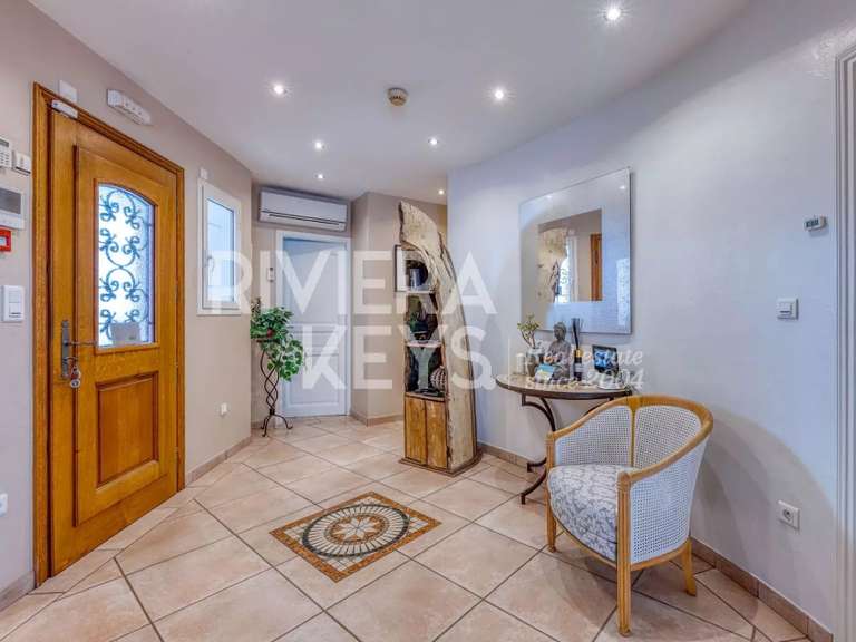 House Cagnes-sur-Mer - 4 bedrooms - 426m²