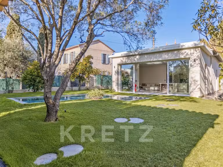 House Cagnes-sur-Mer - 3 bedrooms - 95m²