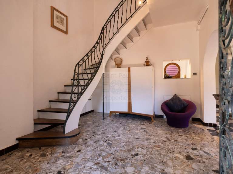 House Cagnes-sur-Mer - 3 bedrooms - 132m²