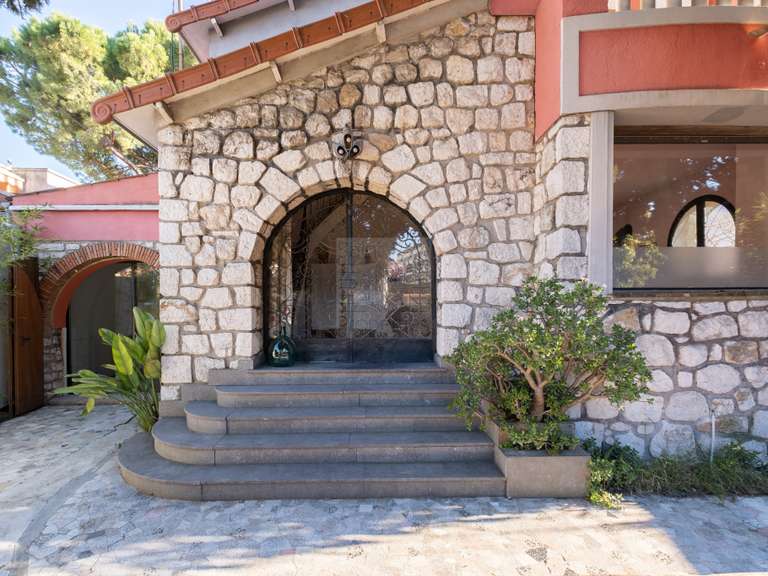 Maison Cagnes-sur-Mer - 3 chambres - 132m²