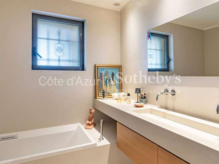 House with Sea view Cagnes-sur-Mer - 5 bedrooms - 300m²