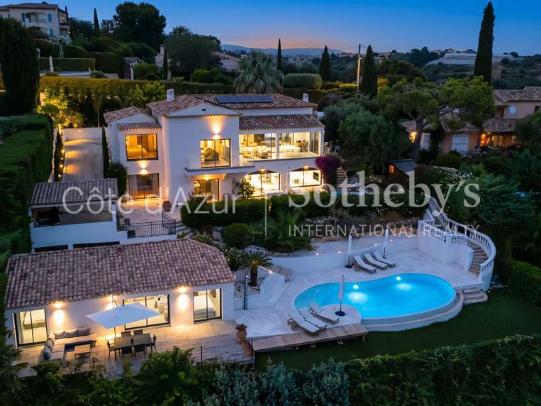 House with Sea view Cagnes-sur-Mer - 6 bedrooms - 314m²