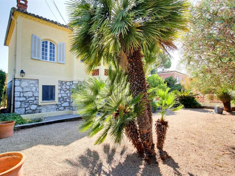 Maison Cagnes-sur-Mer - 4 chambres - 180m²