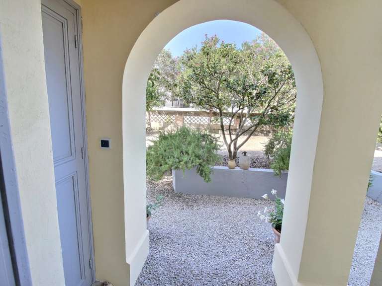 Maison Cagnes-sur-Mer - 4 chambres - 180m²