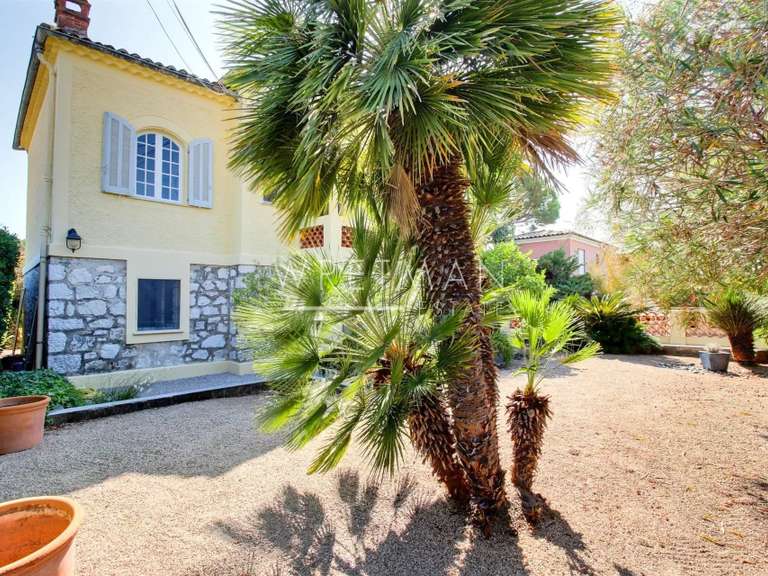House Cagnes-sur-Mer - 4 bedrooms - 180m²