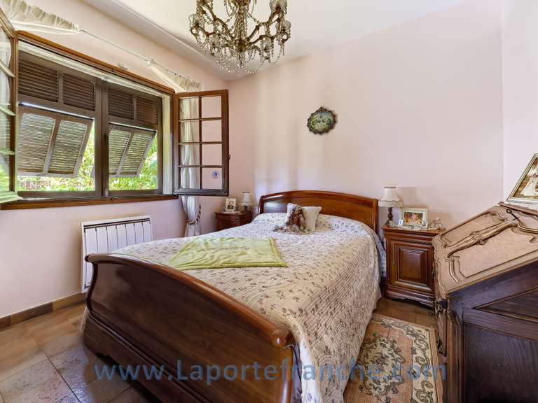 Villa Cagnes-sur-Mer - 9 bedrooms - 327m²