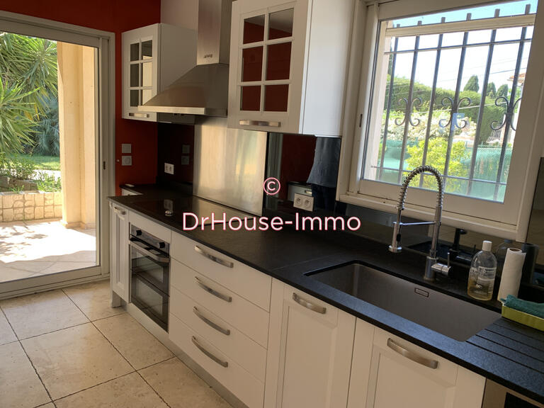 Villa Cagnes-sur-Mer - 6 chambres - 228m²