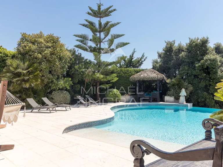 Villa Cagnes-sur-Mer - 6 chambres - 330m²