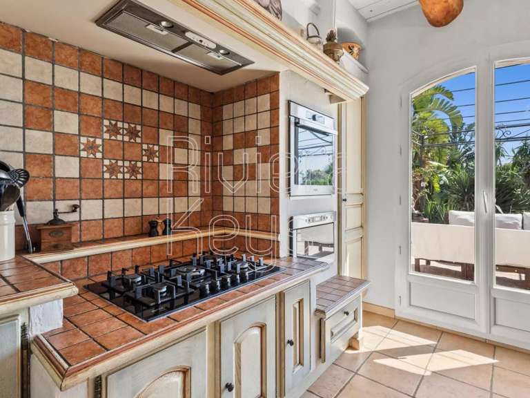 Villa with Sea view Cagnes-sur-Mer - 6 bedrooms - 188m²