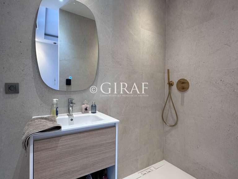 Villa Cagnes-sur-Mer - 3 bedrooms - 110m²