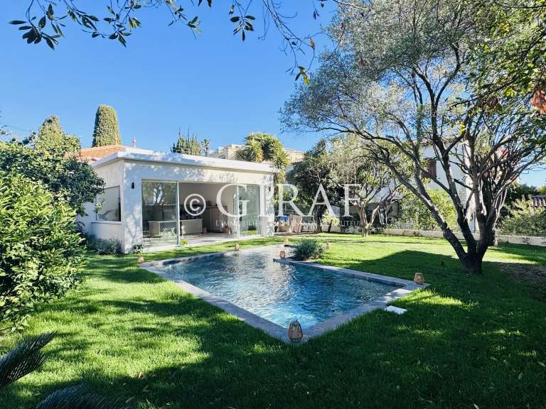 Villa Cagnes-sur-Mer - 3 bedrooms - 110m²