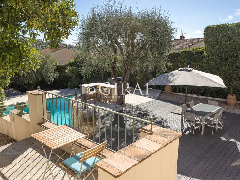 Villa Cagnes-sur-Mer - 5 chambres - 220m²