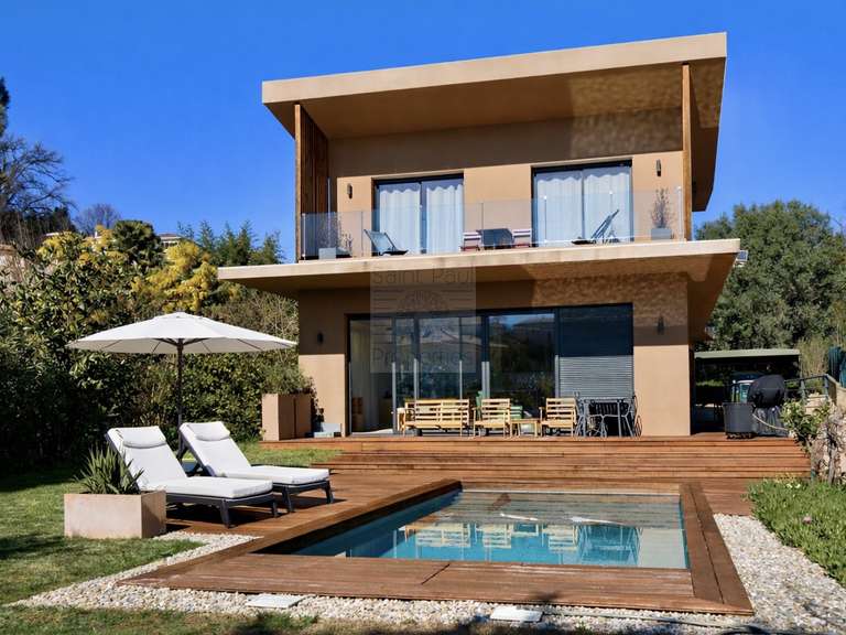 Villa Cagnes-sur-Mer - 4 chambres - 160m²