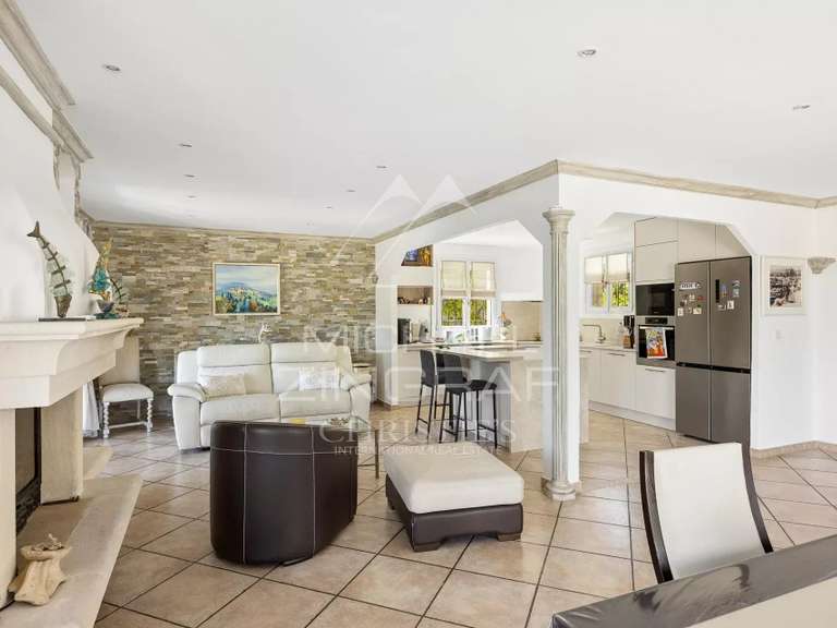 Villa Cagnes-sur-Mer - 5 chambres - 236m²