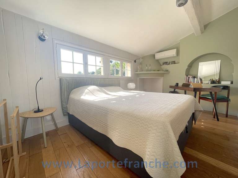 Villa Cagnes-sur-Mer - 2 bedrooms - 88m²