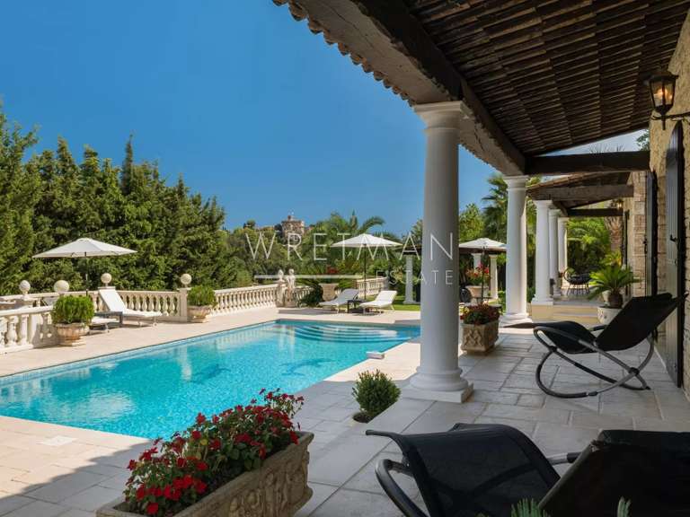 Villa Cagnes-sur-Mer - 4 chambres - 215m²