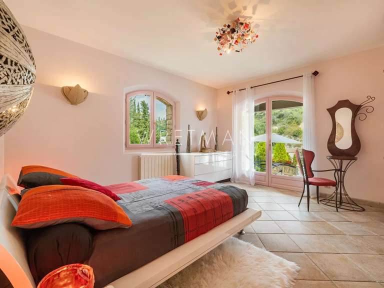 Villa Cagnes-sur-Mer - 4 chambres - 215m²