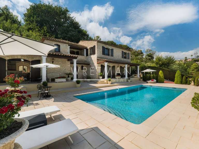 Villa Cagnes-sur-Mer - 4 chambres - 215m²