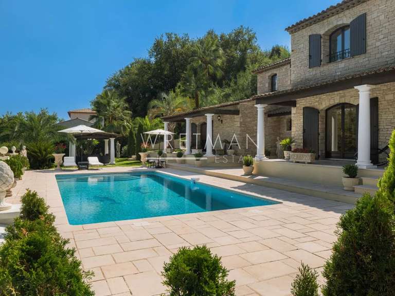Villa Cagnes-sur-Mer - 4 chambres - 215m²