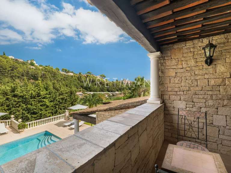 Villa Cagnes-sur-Mer - 4 chambres - 215m²