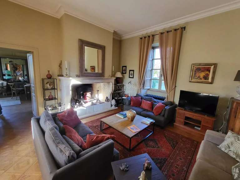 Castle Cahors - 9 bedrooms - 635m²